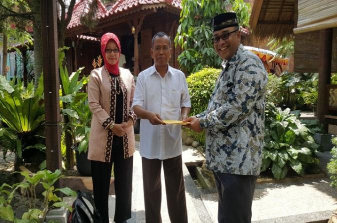 Koordinator Kopertis Wilayah II Prof.Dr. H. Slamet Widodo MM Msi